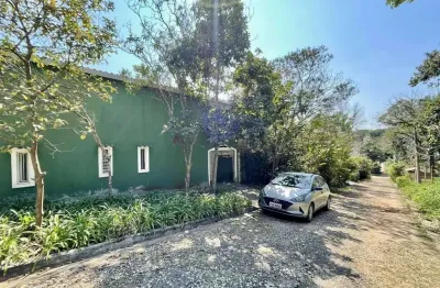 Casa em condomínio fechado com 3 quartos à venda na Rua Ferros, --, Vila Diva, Carapicuíba