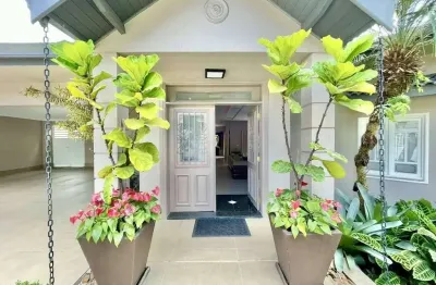 Casa em condomínio fechado com 4 quartos à venda na Avenida José Giorgi, --, Granja Viana II, Cotia