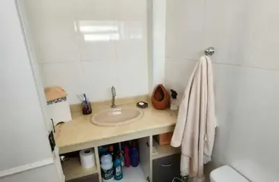 Apartamento no Condomínio Edifício Eduardo Prado na Barra Funda com 100m² 3 dormitórios 1 suíte 2 banheiros 2 vagas