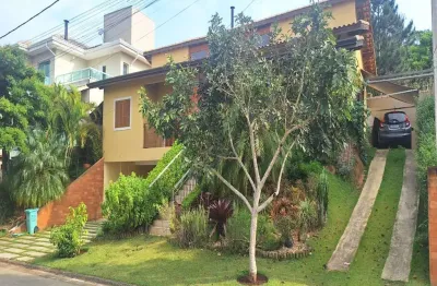 Casa em condomínio fechado à venda em vargem grande paulista. 290,24m²,3 quartos (1 suite), 5 banheiros e vaga para 6 carros. ótima área de lazer!