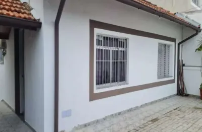 Casa à venda na cidade ademar com 170m²  4 dormitórios 3 banheiros 2 vagas