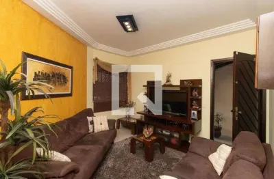 Casa com 3 quartos à venda na Rua Thomaz Cyro Pozzi, --, Vila Constança, São Paulo