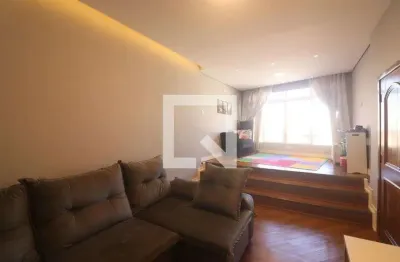 Casa com 3 quartos à venda na Rua Dirce Rodrigues, --, Vila Diva, São Paulo