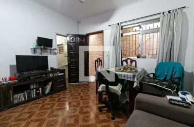Casa com 3 quartos à venda na Rua Benedito Otoni, --, Vila Ré, São Paulo