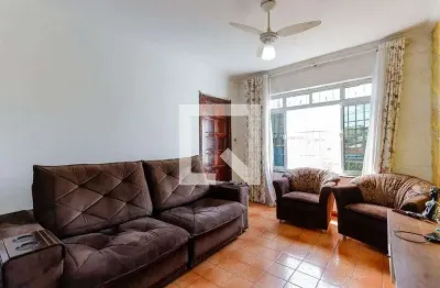 Casa com 2 quartos à venda na Rua Agudos Grandes, --, Vila Gustavo, São Paulo