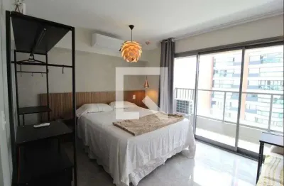 Kitnet / Stúdio à venda na Avenida dos Imarés, --, Moema, São Paulo