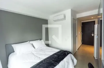 Kitnet / Stúdio à venda na Avenida dos Imarés, --, Moema, São Paulo