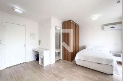 Kitnet / Stúdio à venda na Rua Dois de Julho, --, Ipiranga, São Paulo