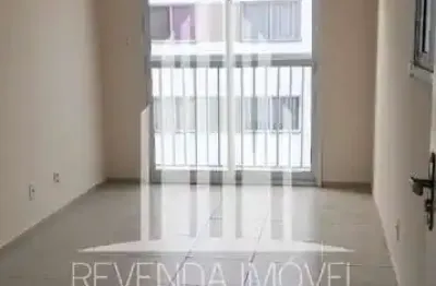 Apartamento à venda no condomínio residencial barão de piracicaba no centro: 2 quartos, 1 sala, 1 banheiro, 51m² de área!