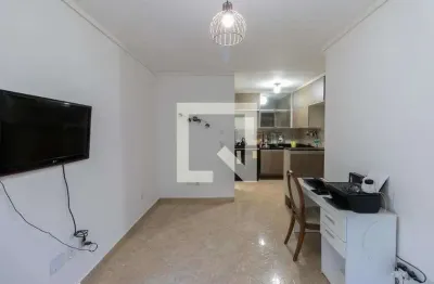 Casa em condomínio fechado com 3 quartos à venda na Rua Cirene de Oliveira Laet, --, Vila Constança, São Paulo