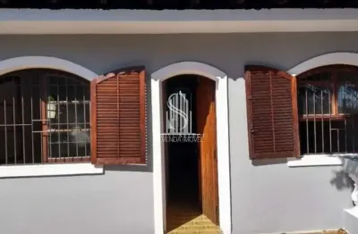 Casa de 250m² com três dormitórios, três banheiros e duas vagas á venda no jardim marisa casa de 250