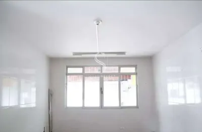 Jabaquara - casa assobradada com 166m² 4 dormitórios, 2 suítes, 3 banheiros e 3 vagas.