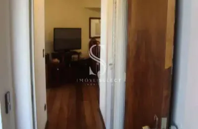 Loft de 67m² com três dormitórios ( uma suíte), dois banheiros e uma vaga á venda no campo limpo