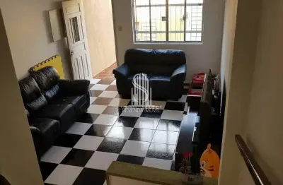 Casa sobrado à venda próximo ao parque nabuco cidade ademar com 2 domitórios e 4 vagas de garagem ca