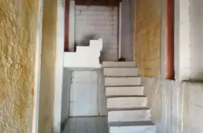 Vila Sônia, Sobrado Residencial de 150m² com 2 dormitórios, 1 suíte e 2 vagas.