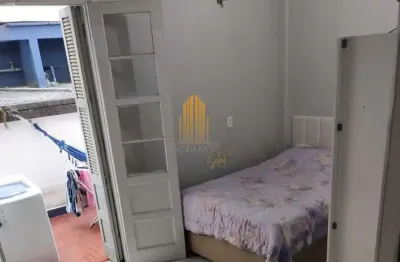 Edifício santa elisa em república - apartamento de 42m² com quarto, cozinha e banheiro.