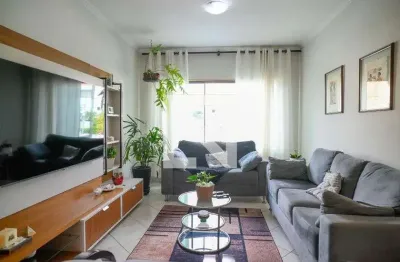 Casa com 3 quartos à venda na Rua Orlando Ferraiuolo, --, Vila das Mercês, São Paulo