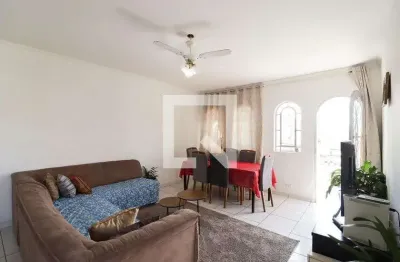 Casa com 3 quartos à venda na Rua Capitão Francisco Lipi, --, Água Fria, São Paulo