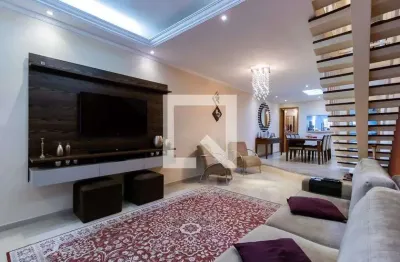 Casa com 3 quartos à venda na Rua Mercedes Salano Castineiras, --, Sacomã, São Paulo