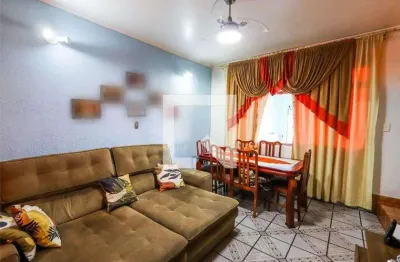 Casa com 4 quartos à venda na Rua Almir Rodrigues, --, Vila Amália, São Paulo