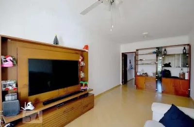 Casa com 3 quartos à venda na Rua Angaíba, --, Bosque da Saúde, São Paulo