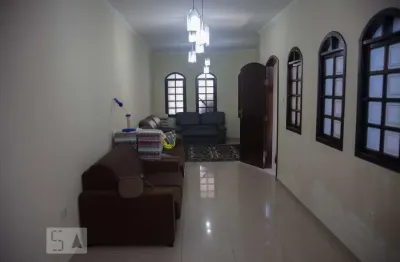 Casa com 3 quartos à venda na Rua Carapicuíba, --, Vila Carrão, São Paulo