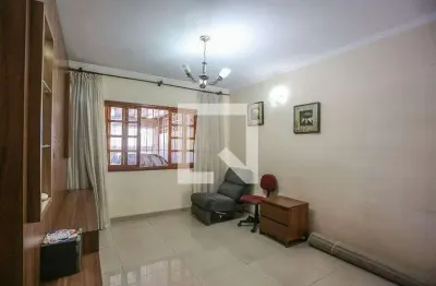Casa com 3 quartos à venda na Rua Miguel Jurno, --, Jardim Jussara, São Paulo