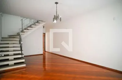 Casa com 3 quartos à venda na Rua Antônio Calandriello, --, Vila das Mercês, São Paulo