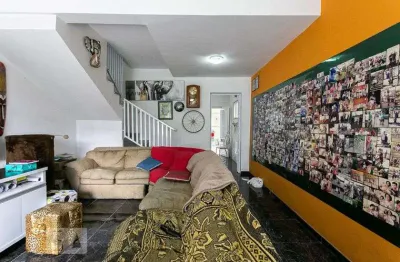Casa com 2 quartos à venda na Rua Dentista Barreto, --, Vila Carrão, São Paulo