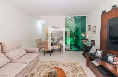 Casa com 3 quartos à venda na Avenida Francisco Rodrigues, --, Vila Constança, São Paulo