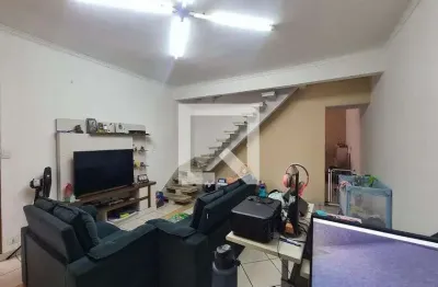 Casa com 2 quartos à venda na Rua Jabiaçu, --, Vila Ema, São Paulo