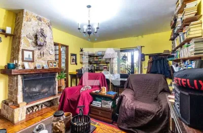 Casa com 3 quartos à venda na Rua Ângelo Sangirardi, --, Jardim Palmares, São Paulo