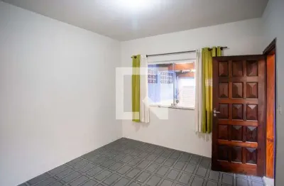 Casa com 2 quartos à venda na Rua das Jabuticabeiras, --, Taboão, Diadema