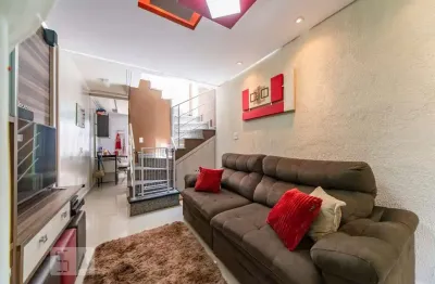 Casa em condomínio fechado com 2 quartos à venda na Rua China, --, Parque das Nações, Santo André