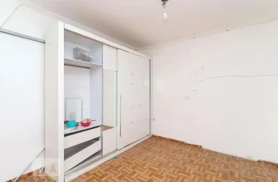 Casa com 2 quartos à venda na Rua Elzo Piteri, --, Quitaúna, Osasco