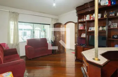 Casa com 3 quartos à venda na Rua Virgílio Miraglia, --, Nova Petrópolis, São Bernardo do Campo