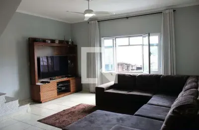 Casa com 3 quartos à venda na Rua Araci, --, Conceição, Diadema