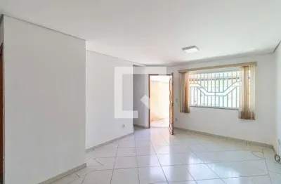 Casa com 3 quartos à venda na Rua Benedito Otoni, --, Vila Ré, São Paulo