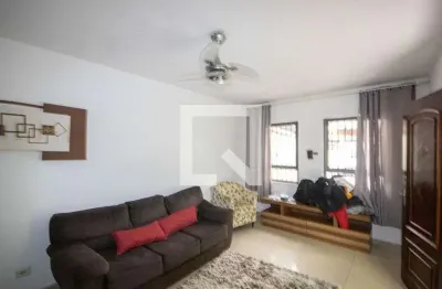 Casa com 3 quartos à venda na Rua Ângelo Calandrino, --, Vila Constança, São Paulo