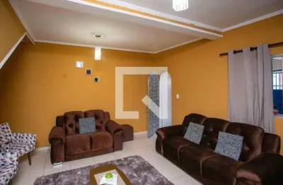 Casa com 2 quartos à venda na Rua Grécia, --, Taboão, Diadema