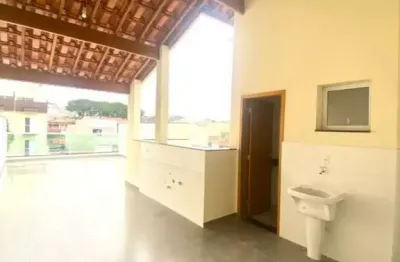 Cobertura com churrasqueira, hall social com elevador, 2 dormitórios sendo 1 suíte e 2 vagas