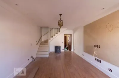 Casa em condomínio fechado com 3 quartos à venda na Rua Camundo, --, Planalto Paulista, São Paulo