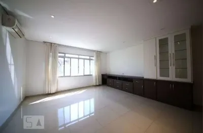 Casa com 3 quartos à venda na Rua Moreira Cardoso, --, Campo Belo, São Paulo