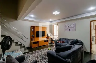 Casa com 3 quartos à venda na Rua José Bento, --, Cambuci, São Paulo