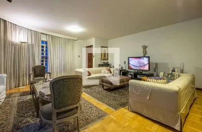 Casa com 3 quartos à venda na Rua André Dreyfus, --, Sumaré, São Paulo