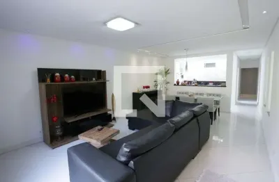 Casa com 3 quartos à venda na Rua Coruguati, --, Cidade Patriarca, São Paulo