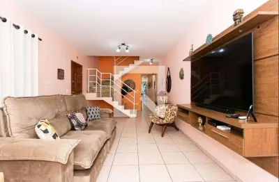 Casa com 3 quartos à venda na Rua Dentista Barreto, --, Vila Carrão, São Paulo