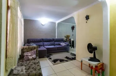 Casa com 3 quartos à venda na Rua Helena Barbosa Marcondes, --, Bela Vista, Osasco