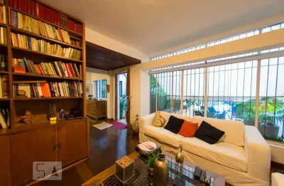 Casa com 4 quartos à venda na Rua Cayowaá, --, Sumaré, São Paulo