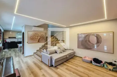 Casa com 3 quartos à venda na Rua Alferes Bonilha, --, Nova Petrópolis, São Bernardo do Campo